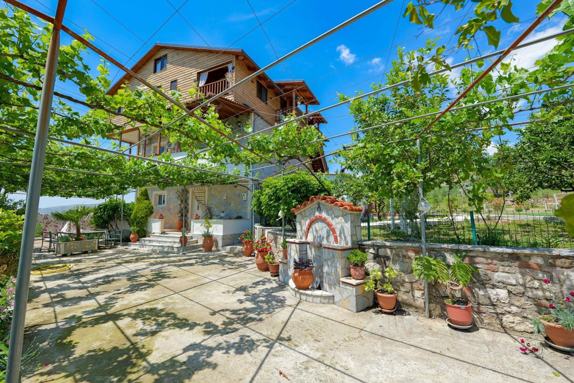 Hotel Shena The Farm Boutique à Mesopotam Extérieur photo