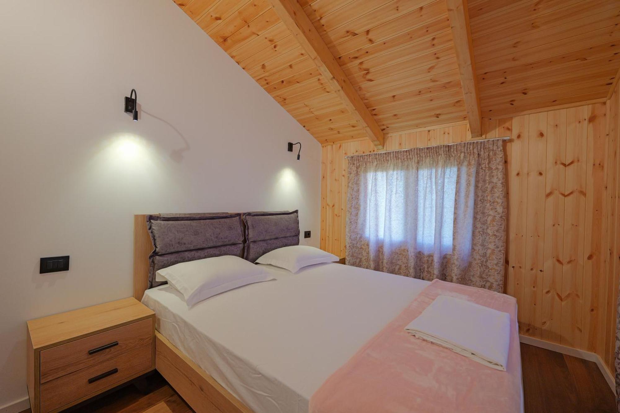 Hotel Shena The Farm Boutique à Mesopotam Extérieur photo