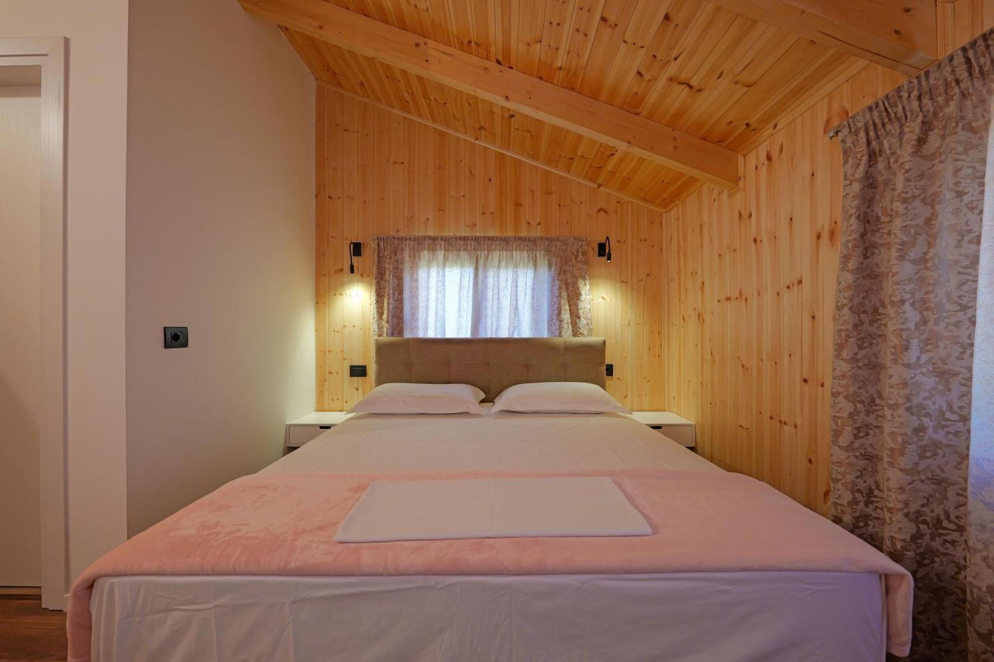 Hotel Shena The Farm Boutique à Mesopotam Extérieur photo