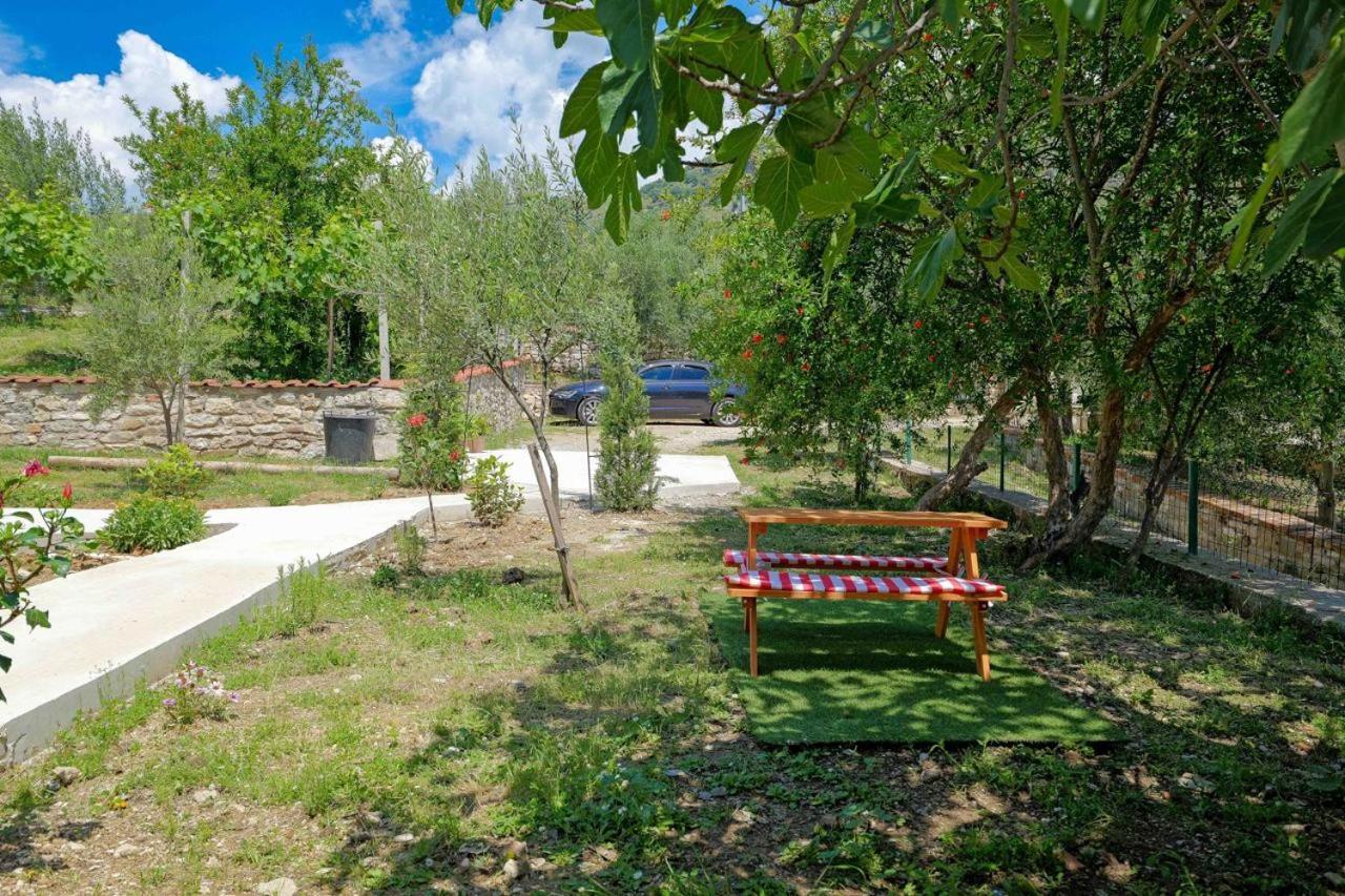 Hotel Shena The Farm Boutique à Mesopotam Extérieur photo