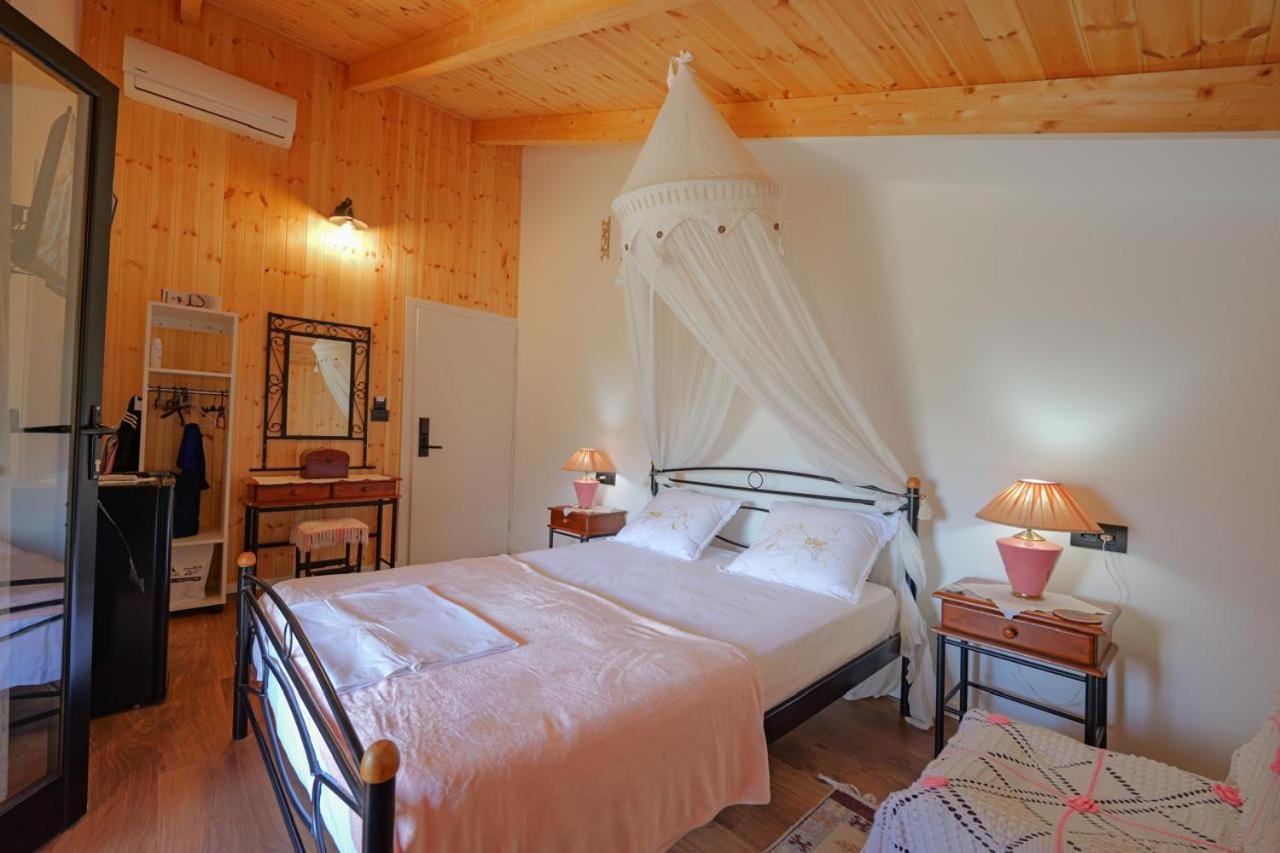 Hotel Shena The Farm Boutique à Mesopotam Extérieur photo