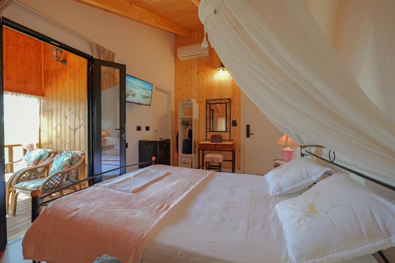 Hotel Shena The Farm Boutique à Mesopotam Extérieur photo